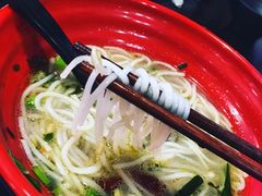 -勺子米线·云南传统小吃市集(四方街店)