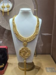 -周大福 CHOW TAI FOOK(新世界百货崇文店)