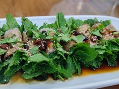 薄荷牛肉卷-阿范云南菜