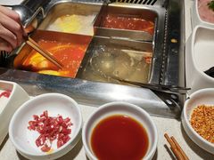 -海底捞火锅鲜切牛肉主题店(长寿路店)