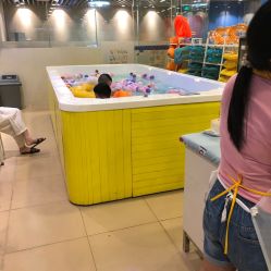 -乐游游婴儿游泳馆(富力桃园店)