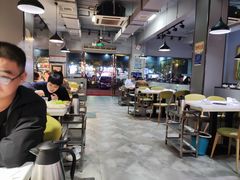 -老王全牛宴·鲜牛肉牛杂火锅(总店)