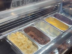 -极拉图·现制冰淇淋(大卫城店)