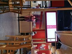 大堂-八二小区抄手(龙湖上城天街店)