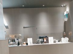 -M Stand(港汇恒隆广场店)