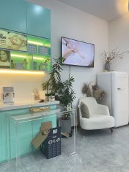 -柒朵科技美肤中心