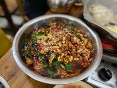 -周良天山牛杂城(天山路总店)