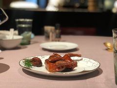 脆皮乳鸽-新荣记(BFC外滩金融中心店)