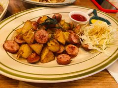 -玛格萝妮比萨屋(陆家浜路店)