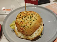 -必胜客(华南摩尔店)