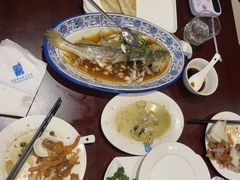 -亚龙湾老厨房·海南家常味