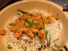 鱼籽热干面-鹤江桥·红油牛肉粉(SKP店)