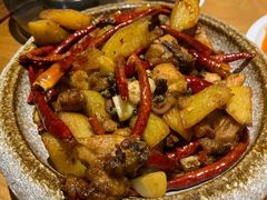 老王头牌黄焖鸡-隔壁老王·家常云南菜(花巷店)