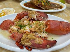 -小海豚•老字号海鲜餐厅(天涯店)