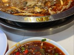 -蜀滋香鲜鱼美蛙火锅(339店)