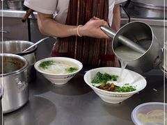 -桥香园云南过桥米线(金马碧鸡店)