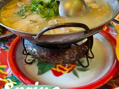 -闯关东东北农家菜(崂山石老人店)
