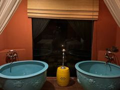 -迪瓦娜按摩和水疗中心