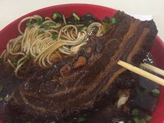 -小龙大肉面馆