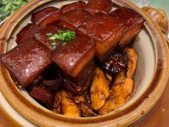 紫砂红烧肉-松鹤楼·非遗·苏帮菜(融科店)