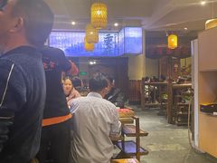 -老房老舍重庆火锅(假日城市店)