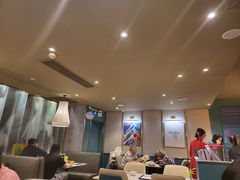 -美奈小馆·越南料理(中航城君尚购物中心店)