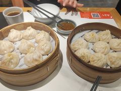 -馋三尺蟹粉小笼(人民广场店)