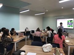 -EF英孚教育成人英语(伊势丹滨海店)