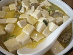 -品鲜村农家菜·阳澄湖大闸蟹(总店)
