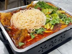 -在巷子里的烤肉店·螺蛳粉烤鱼·牛蛙(和美城店)