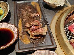 -铭牛烧肉·和牛海鲜自助(高新月牙湖店)
