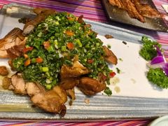 哈尼风味炝香鸡-香巴拉云南餐厅(华莱坞店)