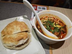 -大师兄·手工面·西北菜(南沙万达广场店)