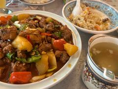 -汗腾格里·风味餐厅(新疆驻京办店)