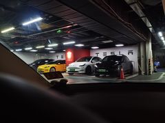 -TESLA 特斯拉(广州天环广场体验店)