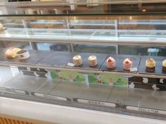 -焙丽拾光(麦凯乐直营店)