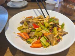 -俭寨大盘鸡·手抓肉·烧烤新疆菜(乌苏路店)