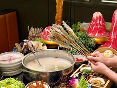 -牛牛和牛海鲜粥底火锅(长虹国际城店)