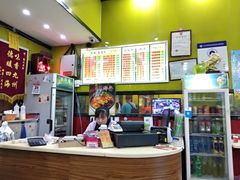 -龙记桂林米粉(财满街店)