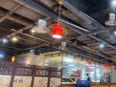 -牛里牛气· 榴莲海鲜鲜牛肉自助火锅·烤肉(横岗店)