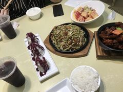 -峨嵋小镇(远洋城店)