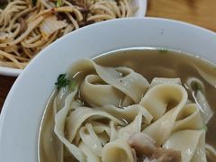-十二忠手拉面(中华路店)