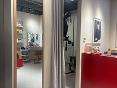 -方快PLUS照相馆(大上海时代广场店)