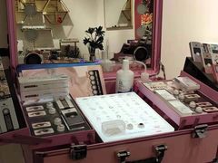 -肆兮眼镜·蔡司·徕卡战略合作店(大坪店)