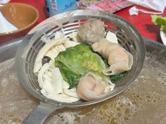 -潮汕·草根牛肉档(上海荟聚城市集市店)