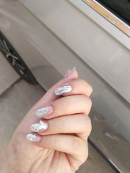 -花系美·美甲美睫精品店