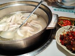 -三个椰子·现砍椰子鸡(金源CBD店)