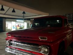 -席娜卡琳火车铁道夜市