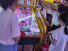 -爱玩嘉年华(江北一店)