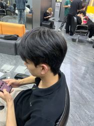 -米可造型烫发染发